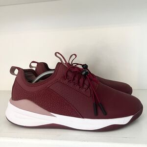Clove Classic Comfort Nursing Healthcare Shoes Sneakers Women's 9 Burgundy Red